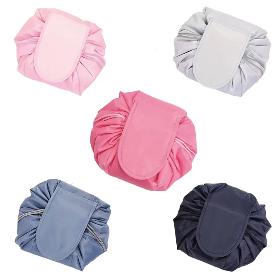MagicPouch - Magisk sminkväska för resan